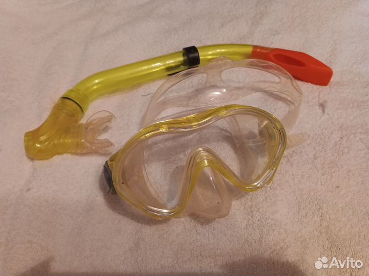 Маска для плавания с трубкой