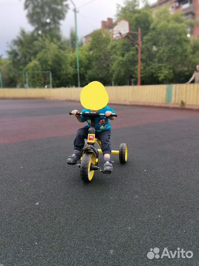 Детский трехколесный велосипед бу