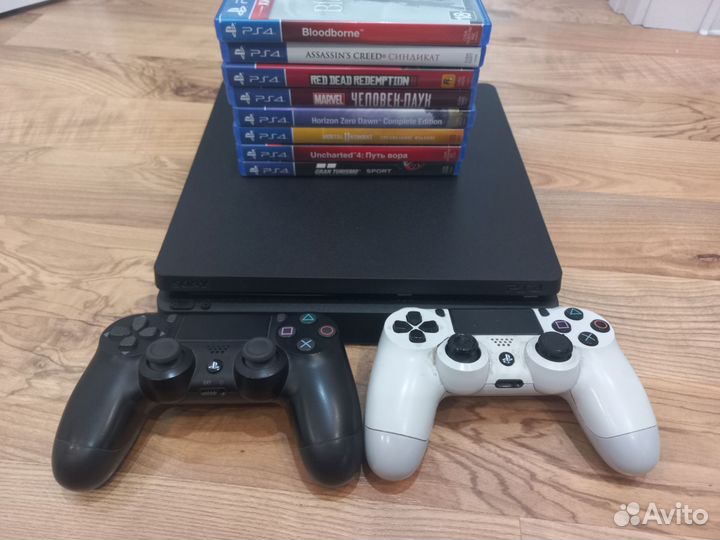 Sony PS4 slim 1tb