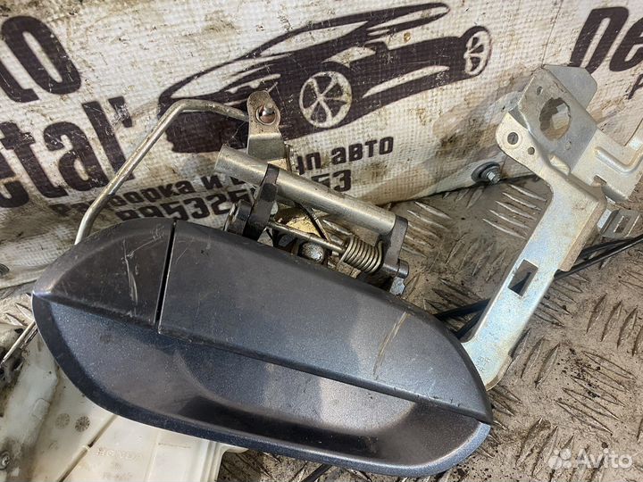 Замок передний правый honda insight ze 2