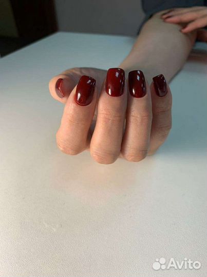 Маникюр педикюр