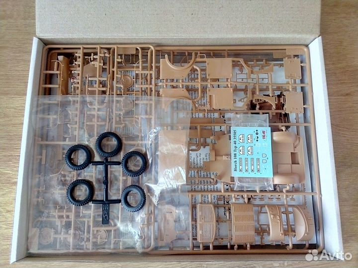 Сборные модели - комбо, ICM, ARK, Horch & Pz.llD