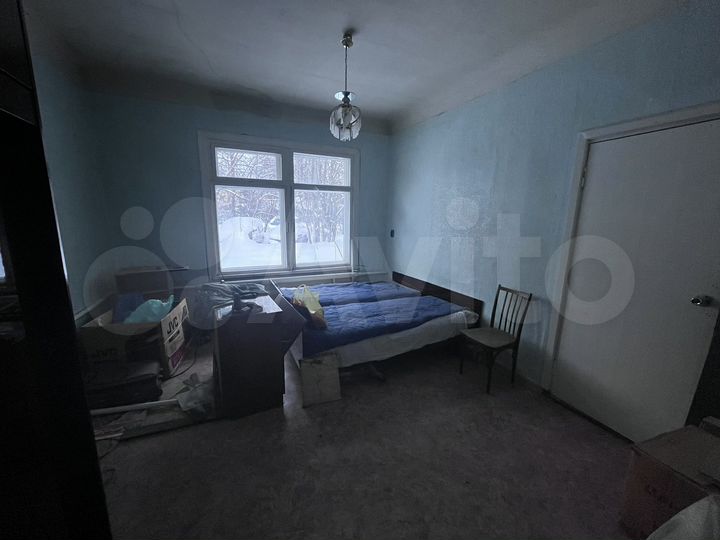 Комната 27 м² в 2-к., 1/1 эт.