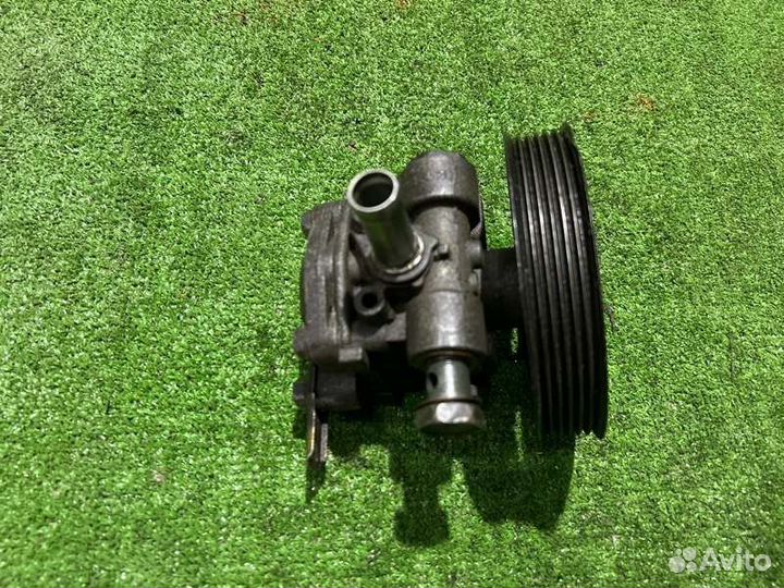 Насос гидроусилителя руля Mitsubishi Lancer CY