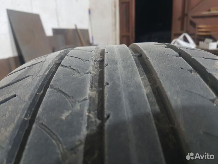 Goodyear EfficientGrip 245/45 R18 100Y