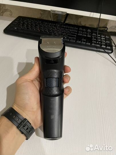 Машинка для стрижки волос