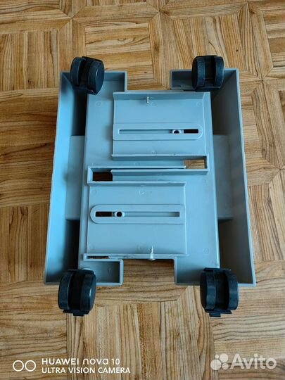 Подставка для системного блока на колесах