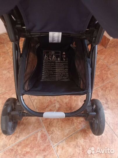 Прогулочная коляска inglezina