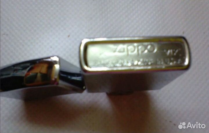 Бензиновая зажигалка Zippo