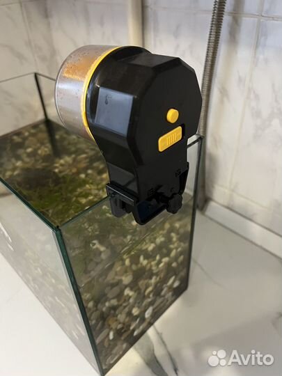 Продам автокормушку для рыб