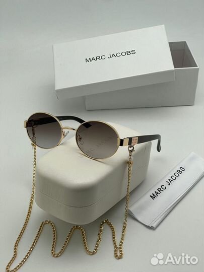 Солнцезащитные очки Marc Jacobs