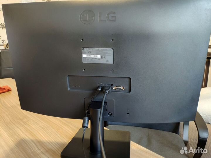 Монитор LG 24MP400-B, 24 дюйма