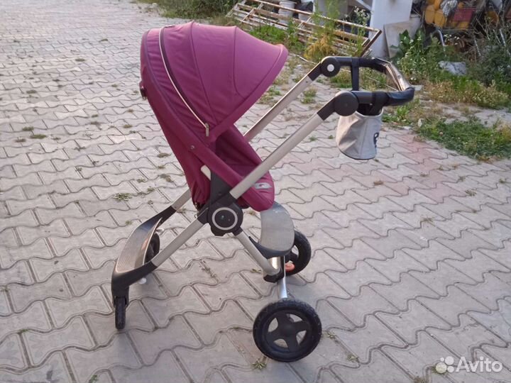 Прогулочная коляска stokke scout
