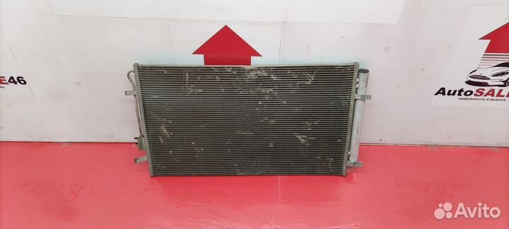 Радиатор кондиционера Hyundai Santa Fe 4
