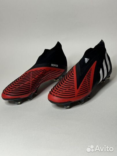 Футбольные бутсы Adidas predator