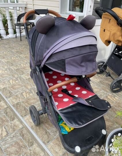 Прогулочная коляска