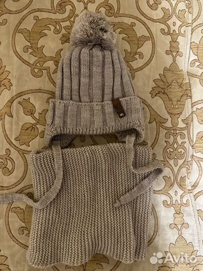 Комплект шапка и снуд