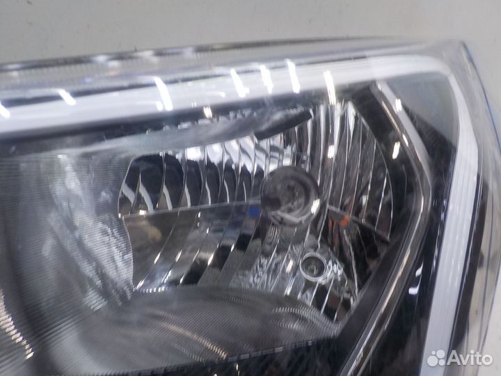 Фара левая Kia Rio