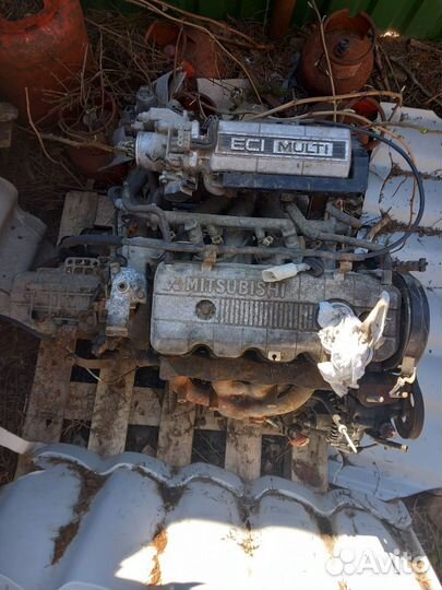 Мотор 1.6 автомат Mitsubishi Space star с коробкой