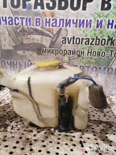 Бачок омывателя Kia Sportage 1 2.0 16v Long