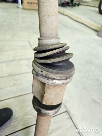 Привод правый Ford focus 2 2.0 АКПП