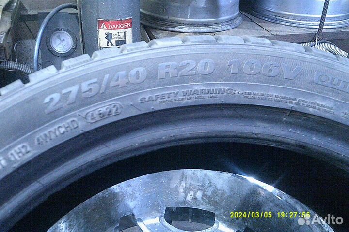 Kumho WinterCraft WP72 275/40 R20