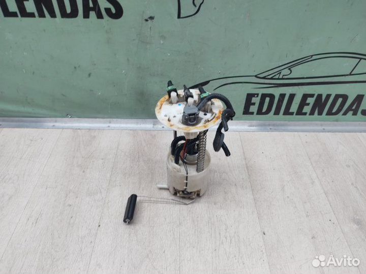 Топливный насос Citroen C-Crosser 2.2 2008-2013