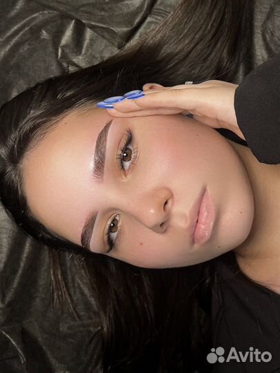 Перманент бровей