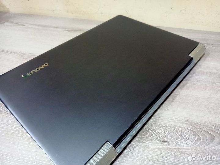 Lenovo 17.3IPS/intel i5/Nvidia GTX 4gb