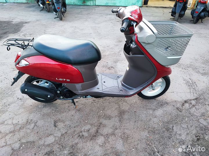 Скутер инжекторный Suzuki Lets6 с корзинкой