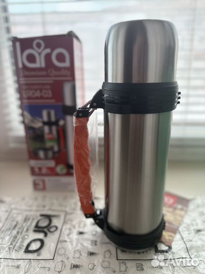 Термос 1.2 литра новый