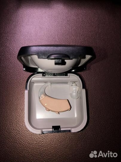 Слуховой аппарат новый