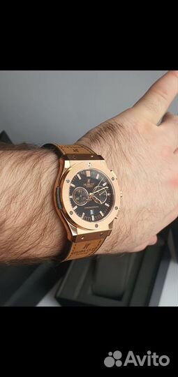 Часы Hublot