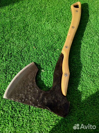 Топор кованый цельнометаллический