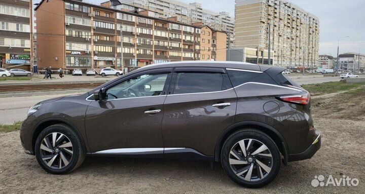 В разборе Nissan Murano z52