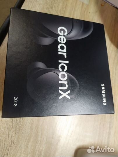 Беспроводные наушники Samsung Gear IconX 2018 Blac