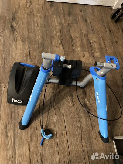 Велотренажер tacx