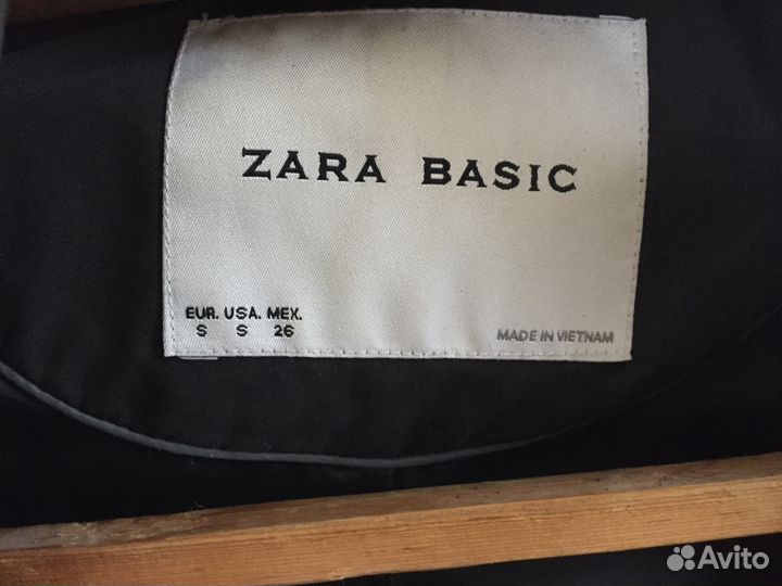 Плащ Zara