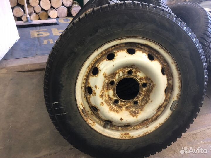 Nordman Nordman 4 205/70 R15 96Q