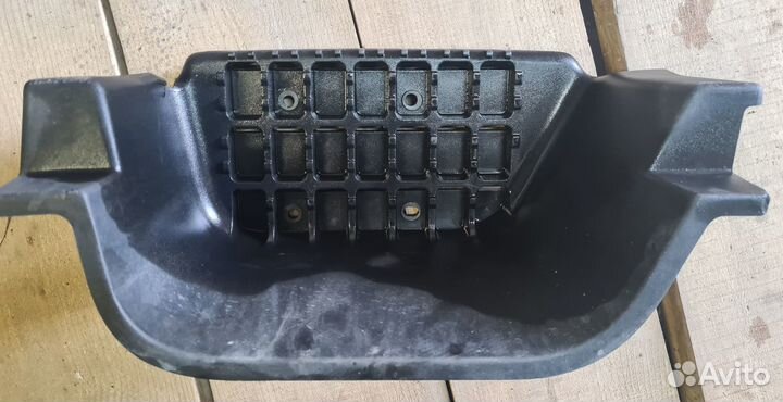 Подножка JAC N 120 нижняя