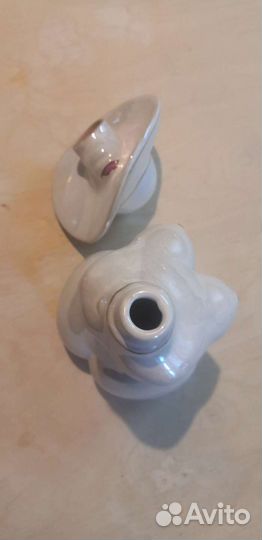 Обнаженная в шляпе