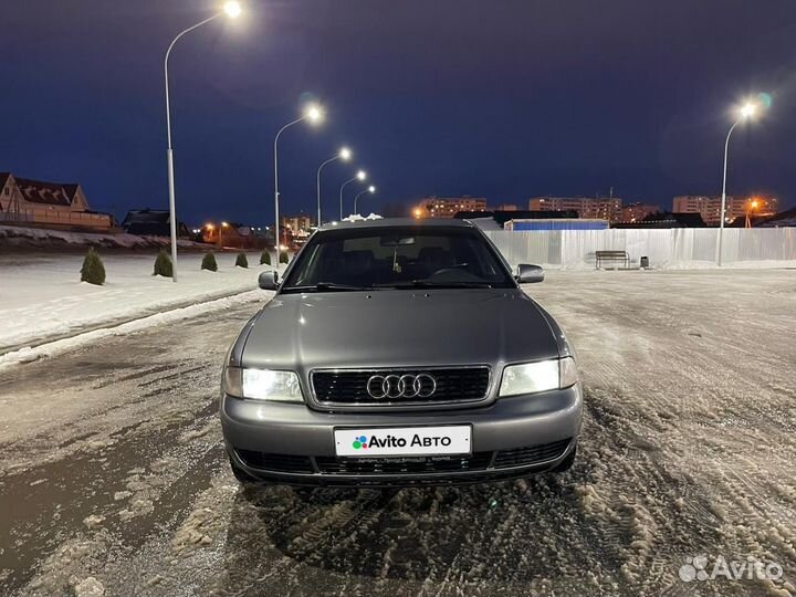 Audi A4 1.8 AT, 1997, 332 000 км