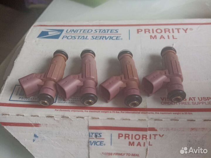 Форсунка крайслер пт крузер 04852747AA chrysler PT