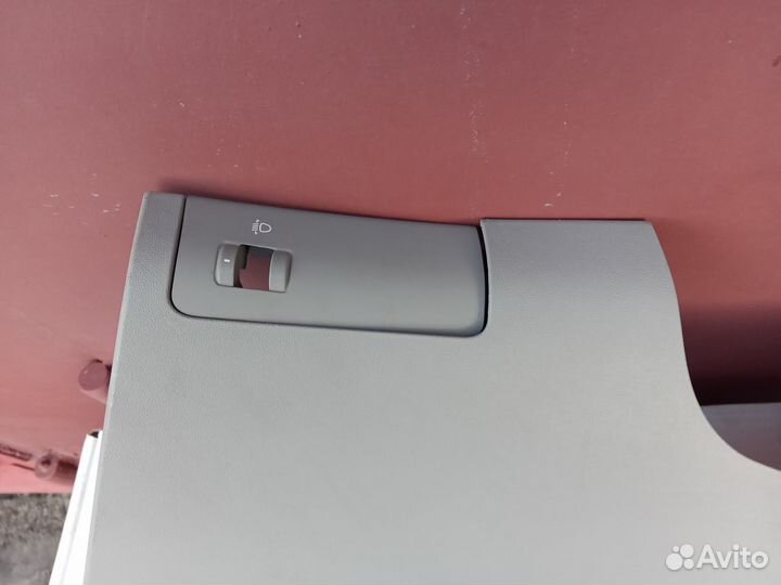 Накладка (крышка) торпеды Киа Сид