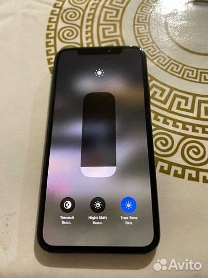 iPhone X, 64 ГБ