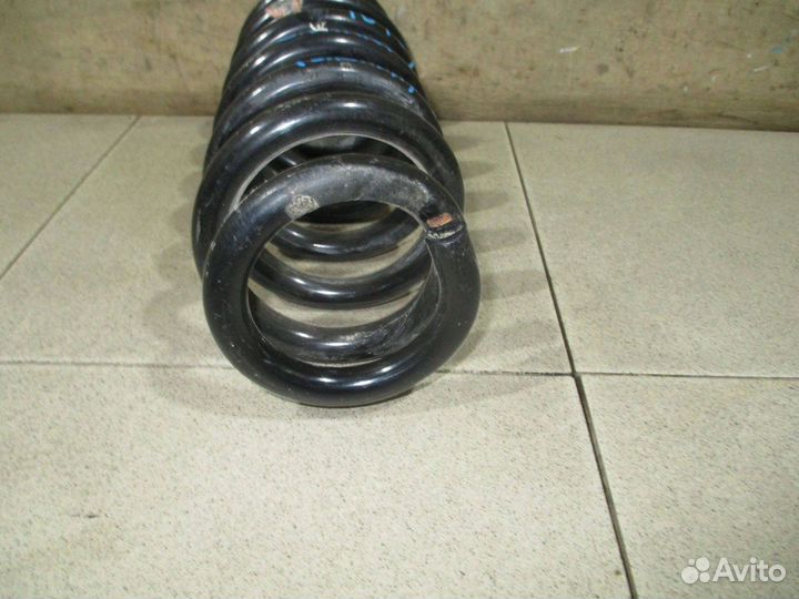 Пружина задняя Suzuki Grand Vitara 3