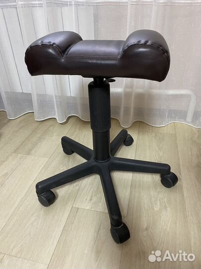 Подставка для педикюра бу