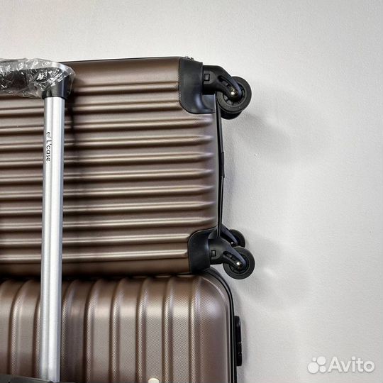 Чемодан L case Krabi