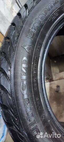 Goodyear UltraGrip Extreme 225/60 R17