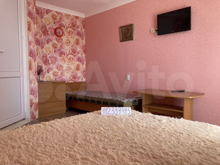 Комната 12 м² в 1-к., 1/2 эт.